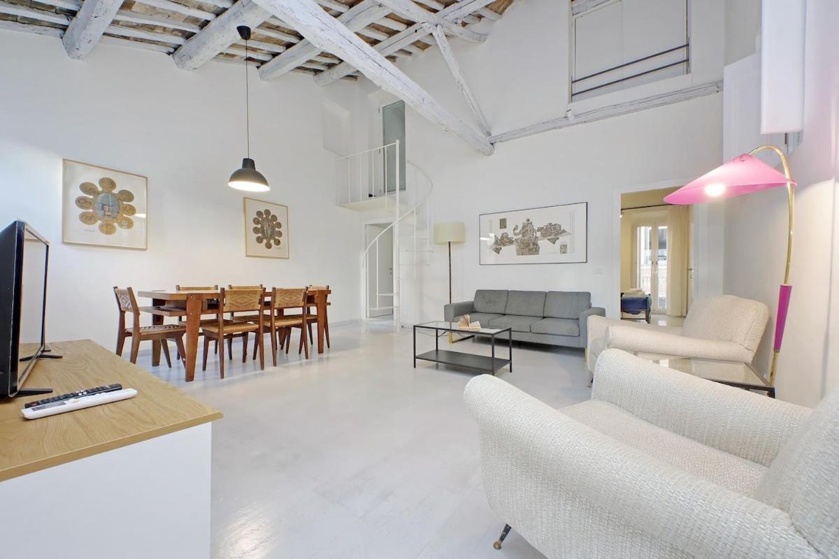 Monti Charming Boschetto Apartment Rom