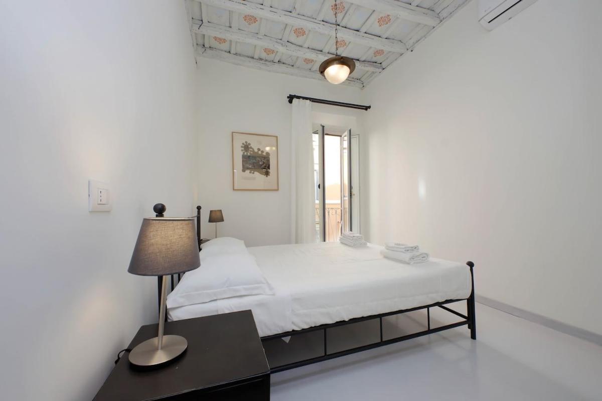 Monti Charming Boschetto Apartment *